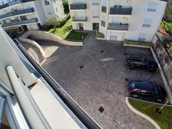 À vendre - T3/4, 4 pièces situé à Sainte-Geneviève-des-Bois (91700)