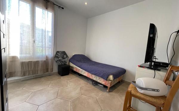 Appartement à vendre    4 pièces • 65,60 m2 Fréjus