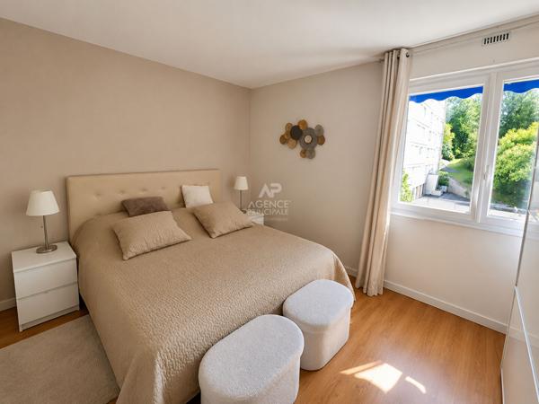 Appartement Poissy 3 pièce(s) 72 m2 277 000 € **  - Référence  9244