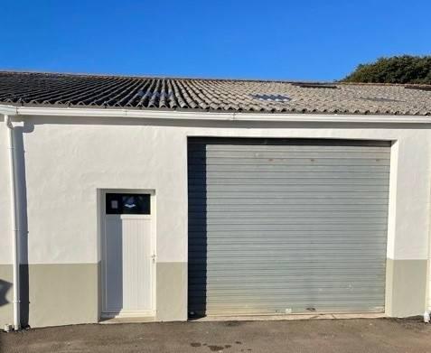 parking/box Les Sables-d'Olonne LOCAL - GARAGE ZONE DES PLESSES