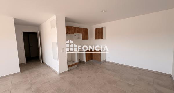 Location Appartement 3 pièces 76.4 m² - Morières-lès-avignon 84310