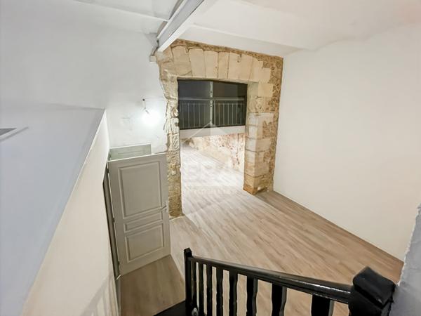 À VENDRE Grand Apparemment Duplex type 7 de 169 m² en double destination  Marseille 1 er