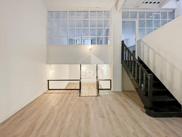 À VENDRE Grand Apparemment Duplex type 7 de 169 m² en double destination  Marseille 1 er