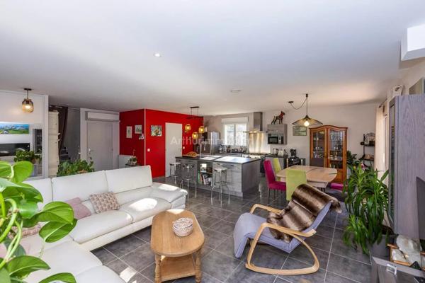 Vente Maison 4 pièces 125 m2 à Les Avenières