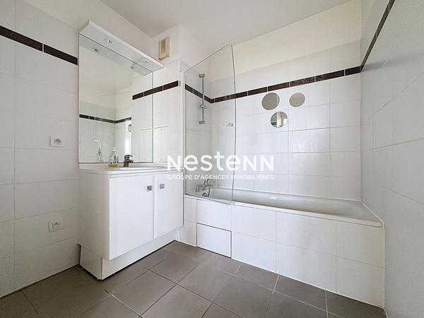 ISSY LES MOULINEAUX - FORT D'ISSY - Vente studio de 38,40 m² vue dégagée sur Tour Eiffel