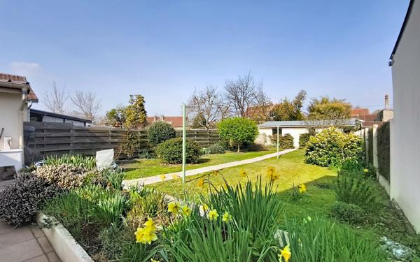 Maison à vendre    3 pièces • 75 m2 Le Petit-Quevilly