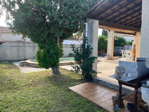 Maison Fos Sur Mer 5 pièce(s) 121 m2 + TERRAIN  663M2 +Piscine  + Double Terrasse