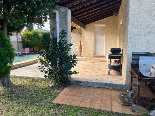 Maison Fos Sur Mer 5 pièce(s) 121 m2 + TERRAIN  663M2 +Piscine  + Double Terrasse