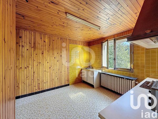 Maison traditionnelle 6 pièces de 122 m² à Dieuze (57260)