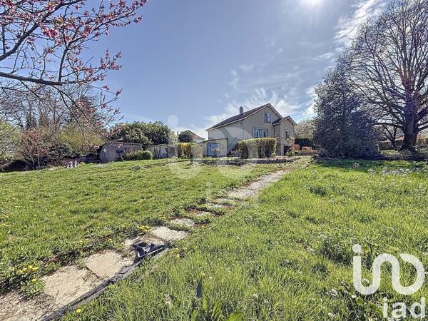 Maison traditionnelle 6 pièces de 122 m² à Dieuze (57260)