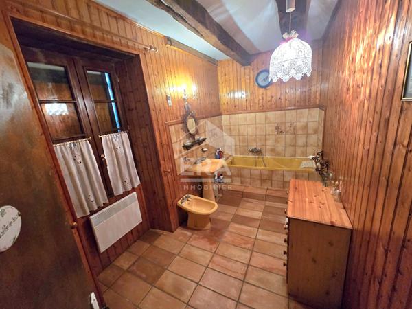 Maison Neuvic 5 pièce(s) 137.22 m2