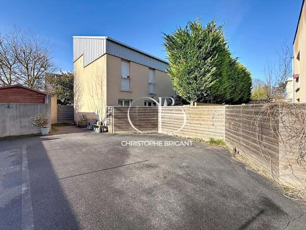 Appartement Villejuif 2 pièce(s) 61 m2