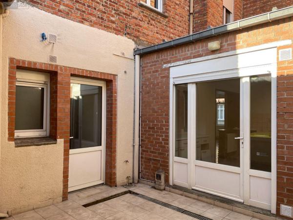 Maison de ville à vendre à Nieppe dans le Nord (59850), ref : F30370