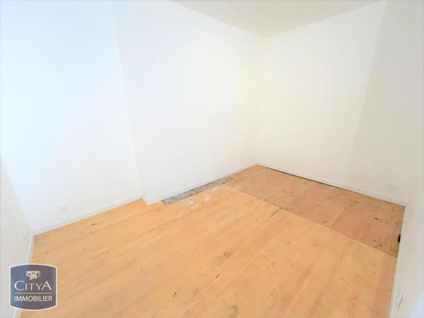 Appartement à louer 3 pièces 66.27m² Laon (02000)