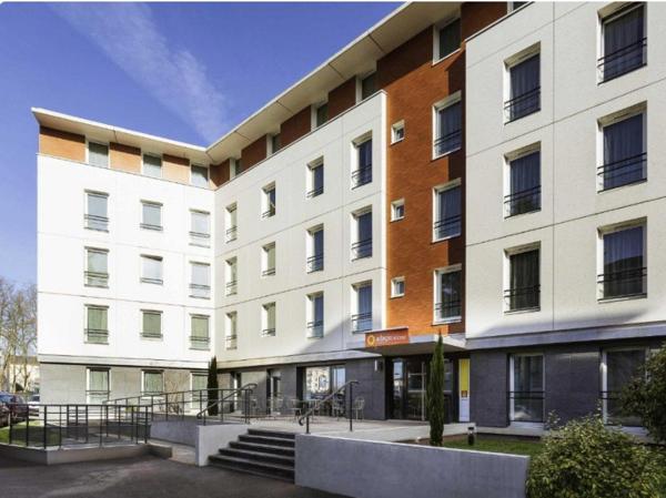 INVESTISSEMENT LOCATIF – Orléans – Résidence Affaires Aparthotel Adagio Access Orléans - 6,35% de rentabilité