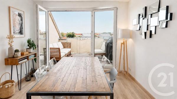 Appartement T3 à vendre  3 pièces - 71,02 m 2   PONTARLIER  - 25
