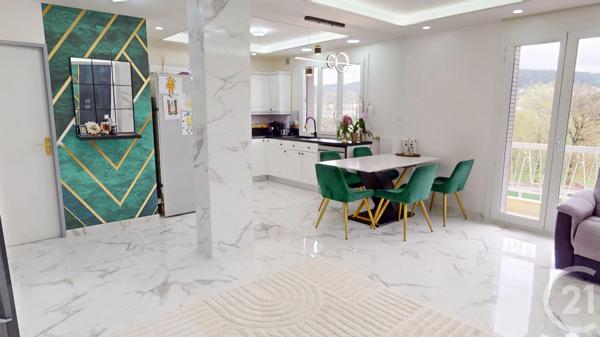 Appartement T3 à vendre  3 pièces - 71,02 m 2   PONTARLIER  - 25