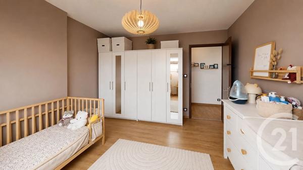 Appartement T3 à vendre  3 pièces - 71,02 m 2   PONTARLIER  - 25