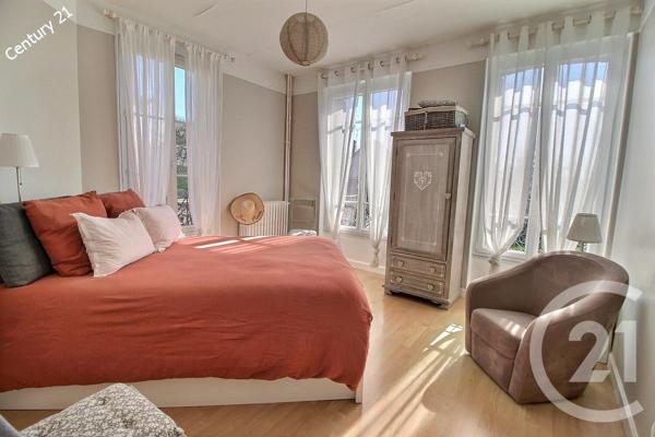 Maison à vendre  6 pièces - 144,73 m2 CHATEAU THIERRY - 02