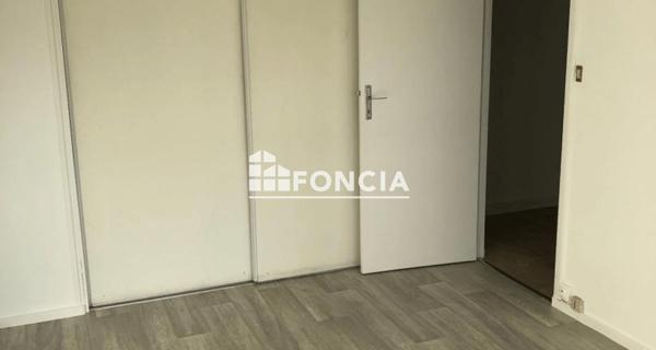Location Appartement 2 pièces 42.36 m² - Les Mureaux 78130