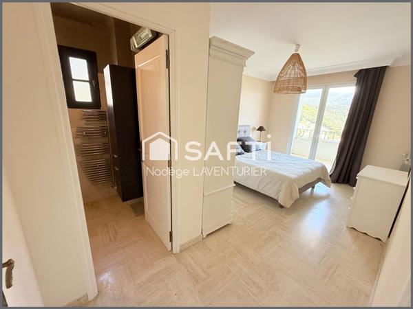 Ensemble immobilier 11 pièces à Cargèse