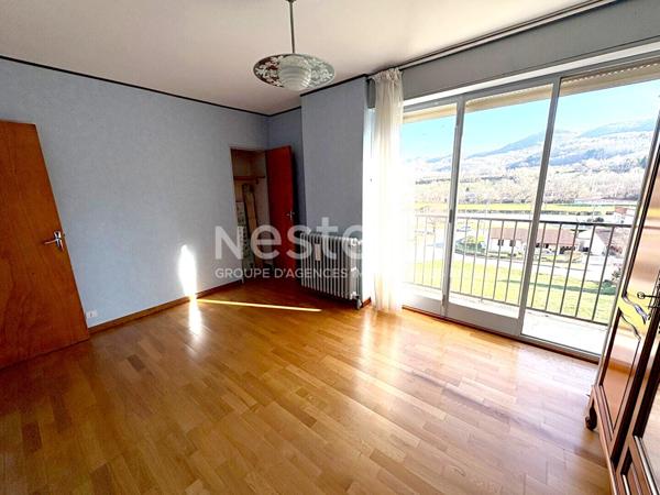 MAISON VILLENEUVE D'OLMES AVEC JOLIE VUE / JARDIN / GARAGE