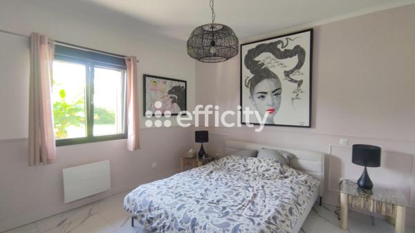 Maison
         6 pièces
        - 200 m² 354 000 € *