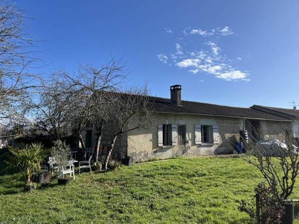 Maison à vendre 37 000 € Saint-Antoine-Cumond 2 p 74 m² DPE