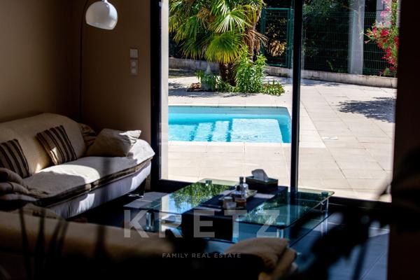 Maison de plain-pied avec piscine à 10 minutes de La Rochelle
