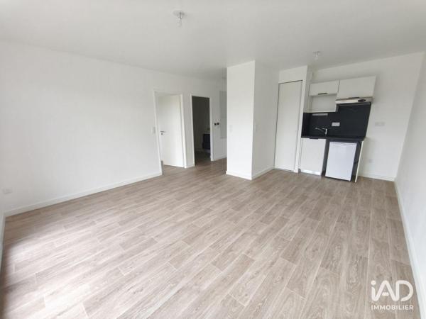 Location appartement 2 pièces 43 m² Laval