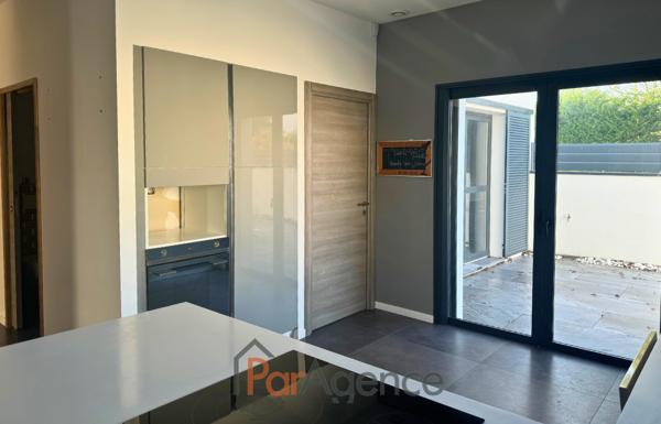 Maison 6 pièces de plain-pied sans vis à vis