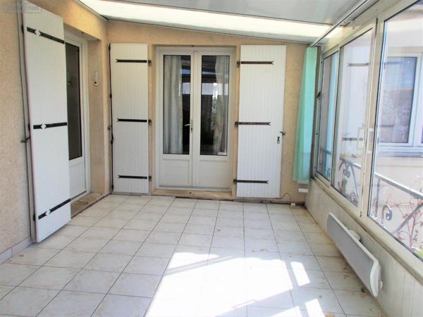 Maison de ville à vendre à Saint-Pierre-d'Oléron en Charente-Maritime (17310), ref : DD/JOM/25-25 Maison de ville à vendre à Saint-Pierre-d'Oléron en Charente-Maritime (17310), ref : DD/JOM/25-25