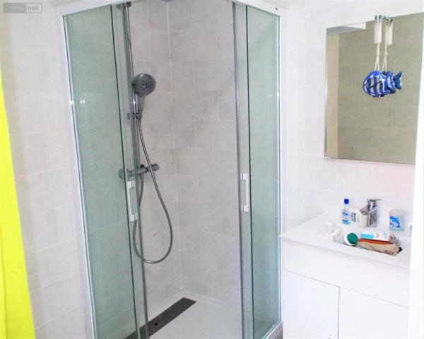 Maison de ville à vendre à Saint-Pierre-d'Oléron en Charente-Maritime (17310), ref : DD/JOM/25-25 Maison de ville à vendre à Saint-Pierre-d'Oléron en Charente-Maritime (17310), ref : DD/JOM/25-25