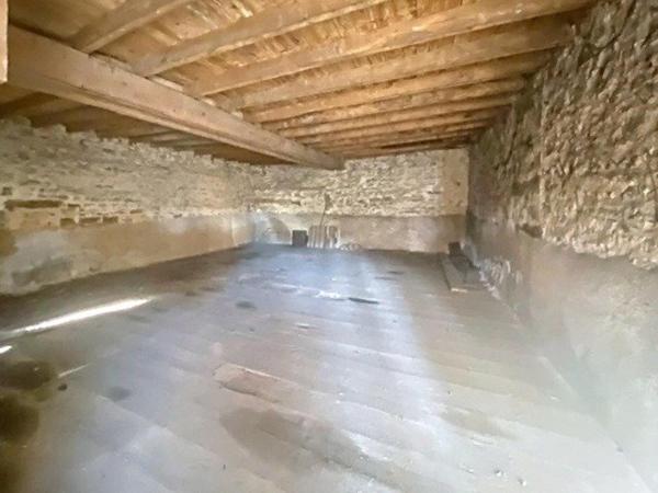 Maison à rénover Vitteaux de 160 m² avec jardin