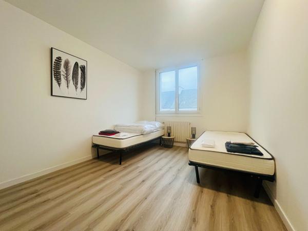 Appartement 6 pièce(s) 5 chambre(s) 109.78 m²