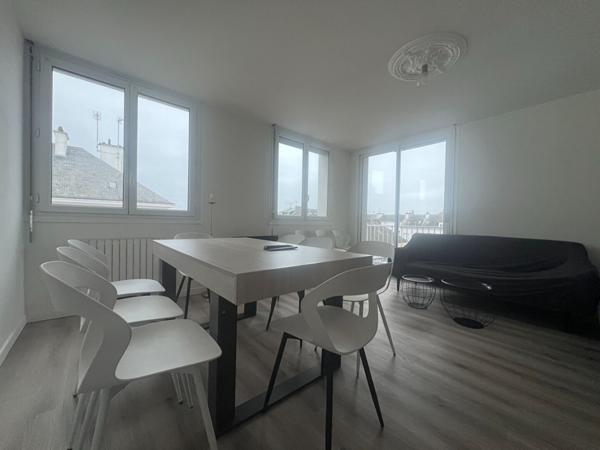 Appartement 6 pièce(s) 5 chambre(s) 109.78 m²