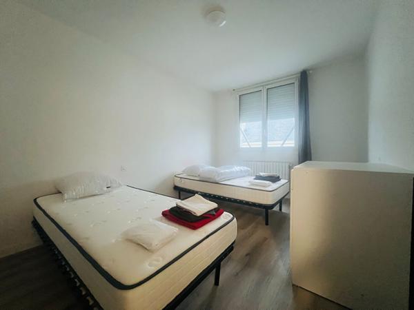 Appartement 6 pièce(s) 5 chambre(s) 109.78 m²