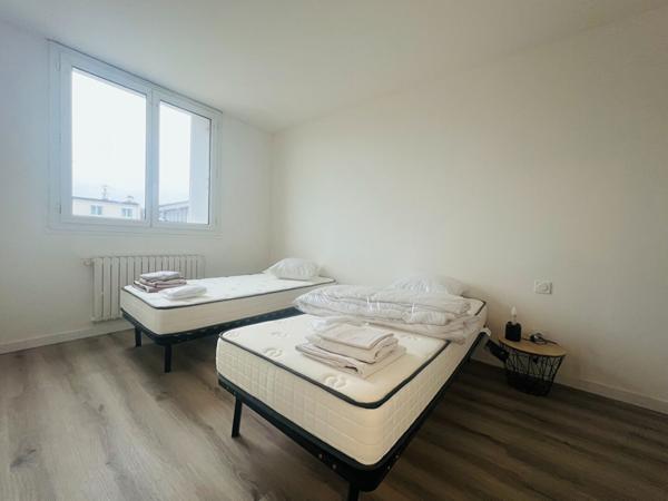 Appartement 6 pièce(s) 5 chambre(s) 109.78 m²