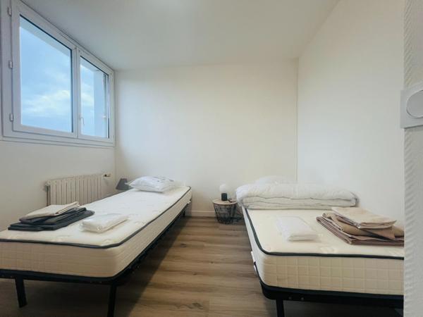 Appartement 6 pièce(s) 5 chambre(s) 109.78 m²