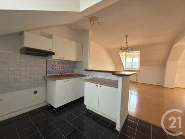 Appartement F3 à vendre  3 pièces - 62,60 m 2   SENS  - 89