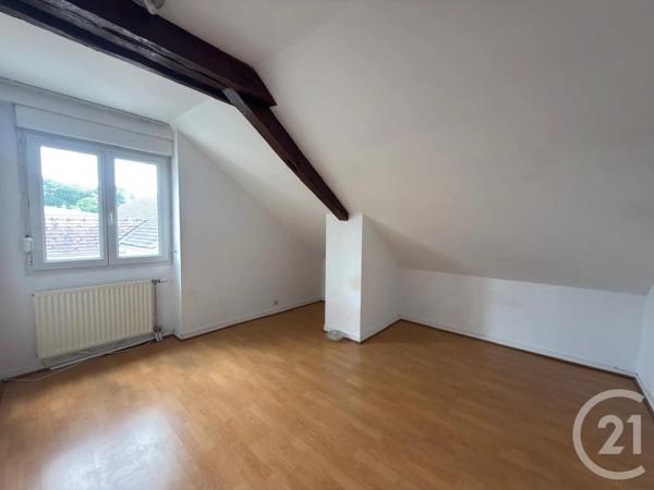 Appartement F3 à vendre  3 pièces - 62,60 m 2   SENS  - 89