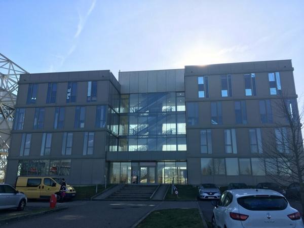 BUREAUX à LOUER de 371.5 m²