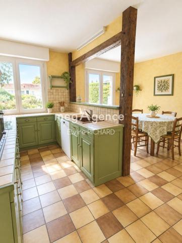 Maison à CHOLET, 49300 - 4 pièces 100m²