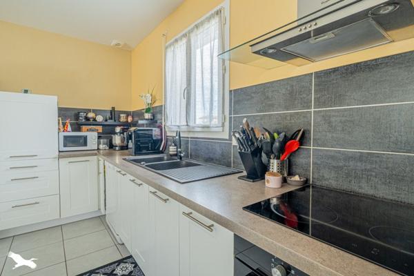 Maison à vendre 272 896 € Saint-Loubès 4 p 95 m² DPE A