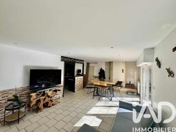 Maison à vendre 4 pièces 73 m² Chalo-Saint-Mars