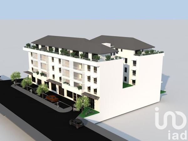 Appartement 4 pièces de 88 m² à Saint-Pierre (97410)