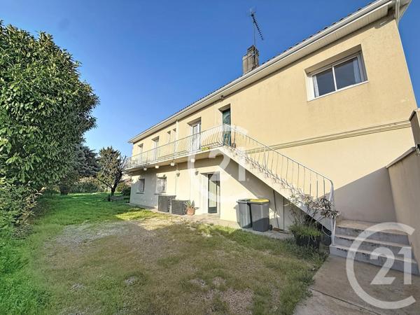 Maison à vendre  5 pièces - 183,60 m2 JARNAC - 16