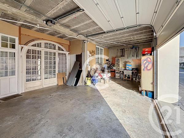 Maison à vendre  5 pièces - 183,60 m2 JARNAC - 16