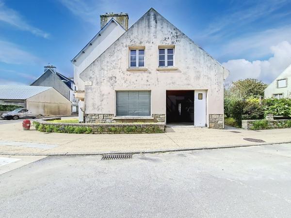 Immeuble de 8 pièces, 182 m² à Cast 29150