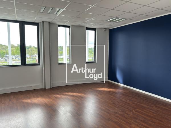 Bureaux à louer Toulouse Oncopole - accès PMR et espaces ouverts